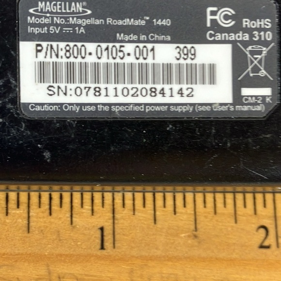 Magellan Road Mate 1440 GPS with Charger and Dashboard Mount - Picture 5 of 8